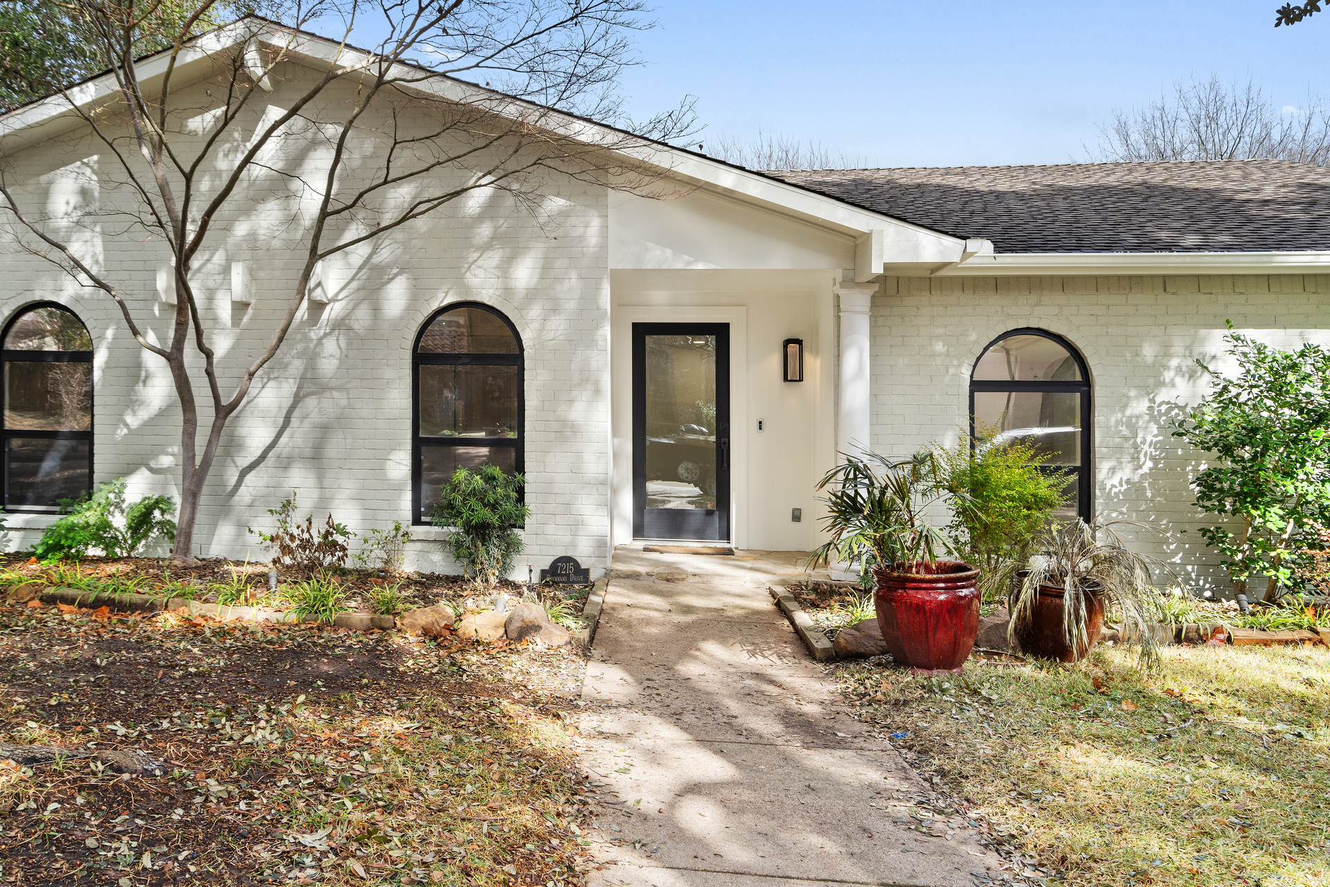 Full home renovation in Lakewood Dallas - after photo 3