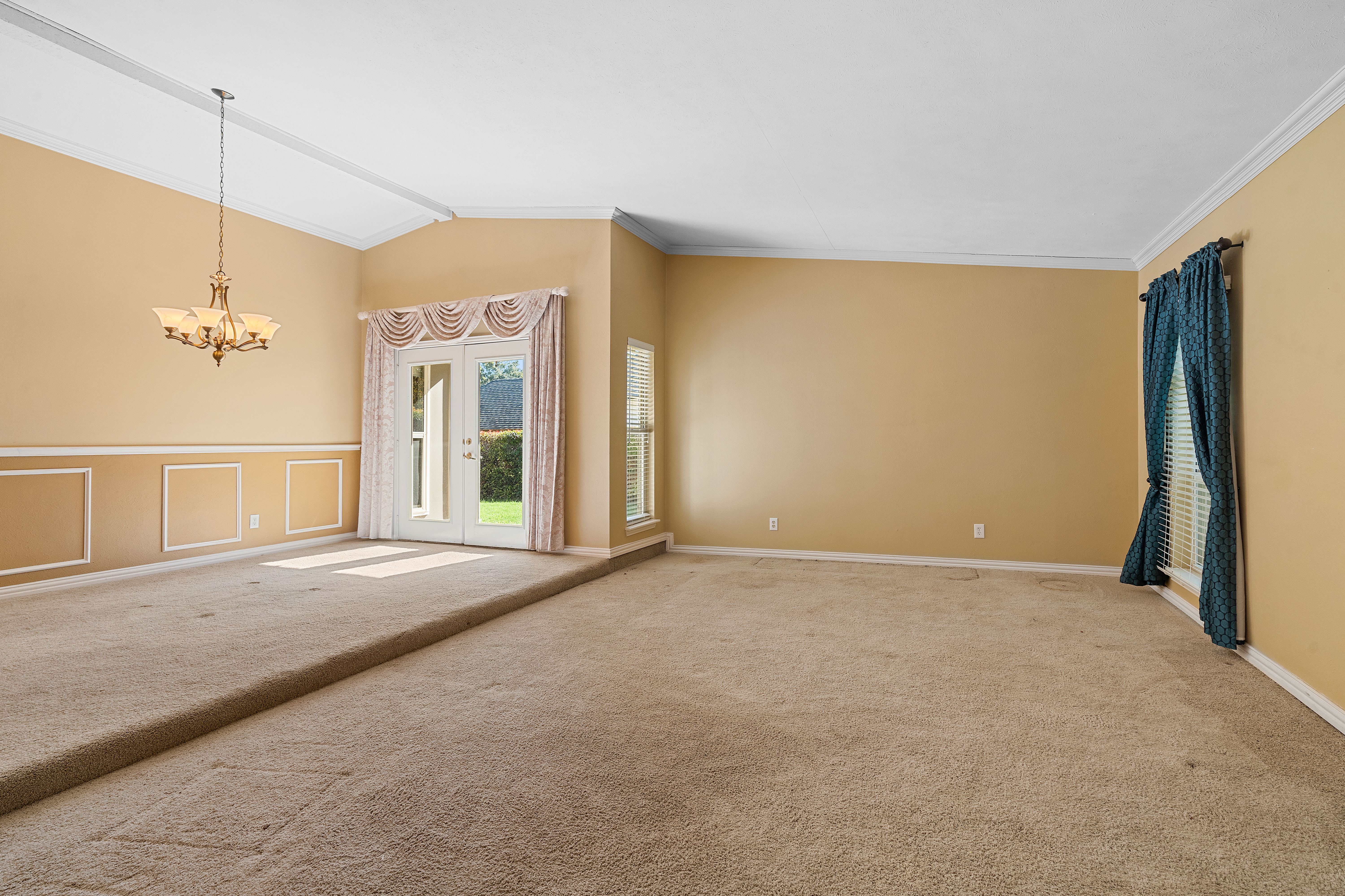 Full home renovation in Lakewood Dallas - before photo 1