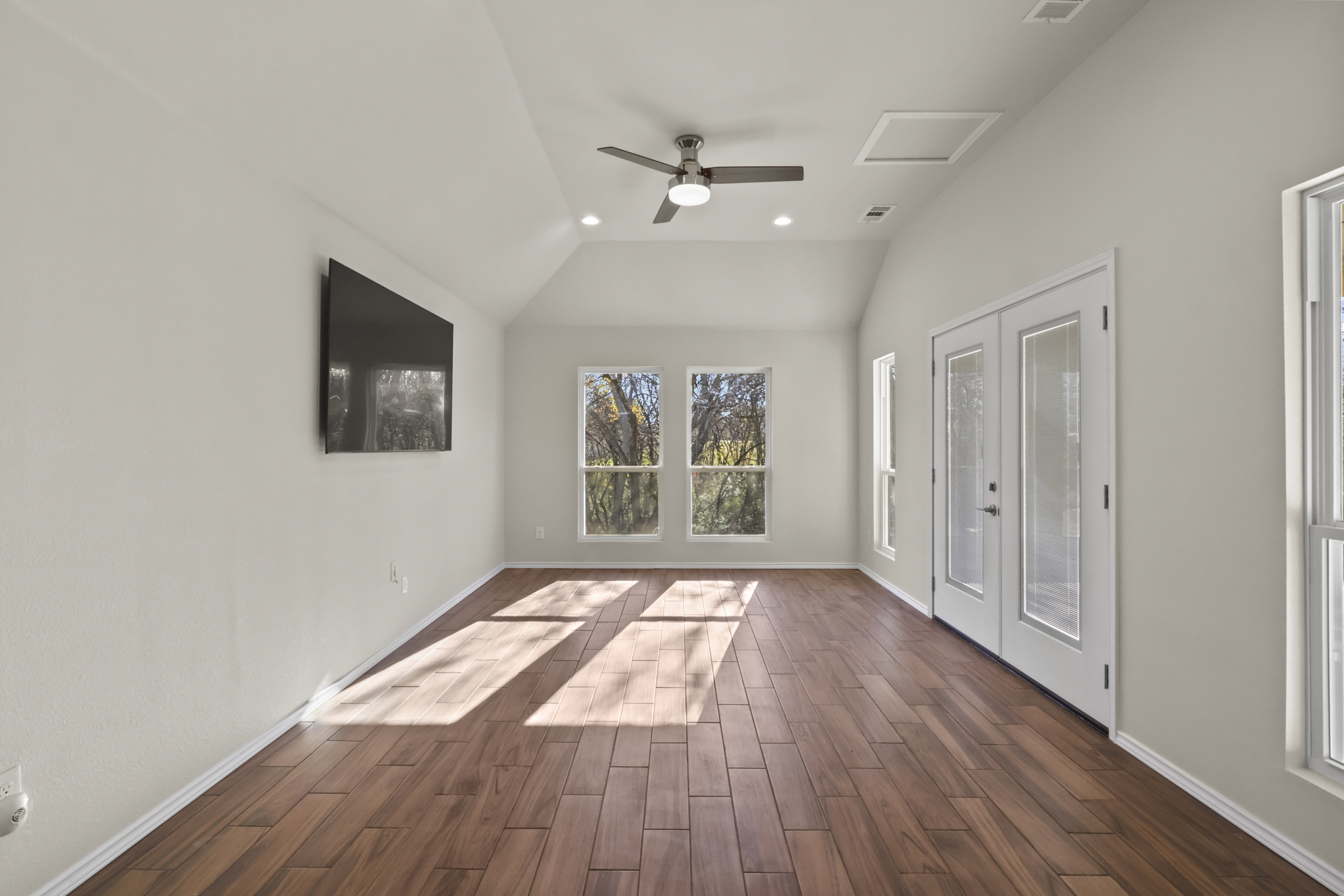 Home addition and patio cover in Garland TX - gallery photo 5