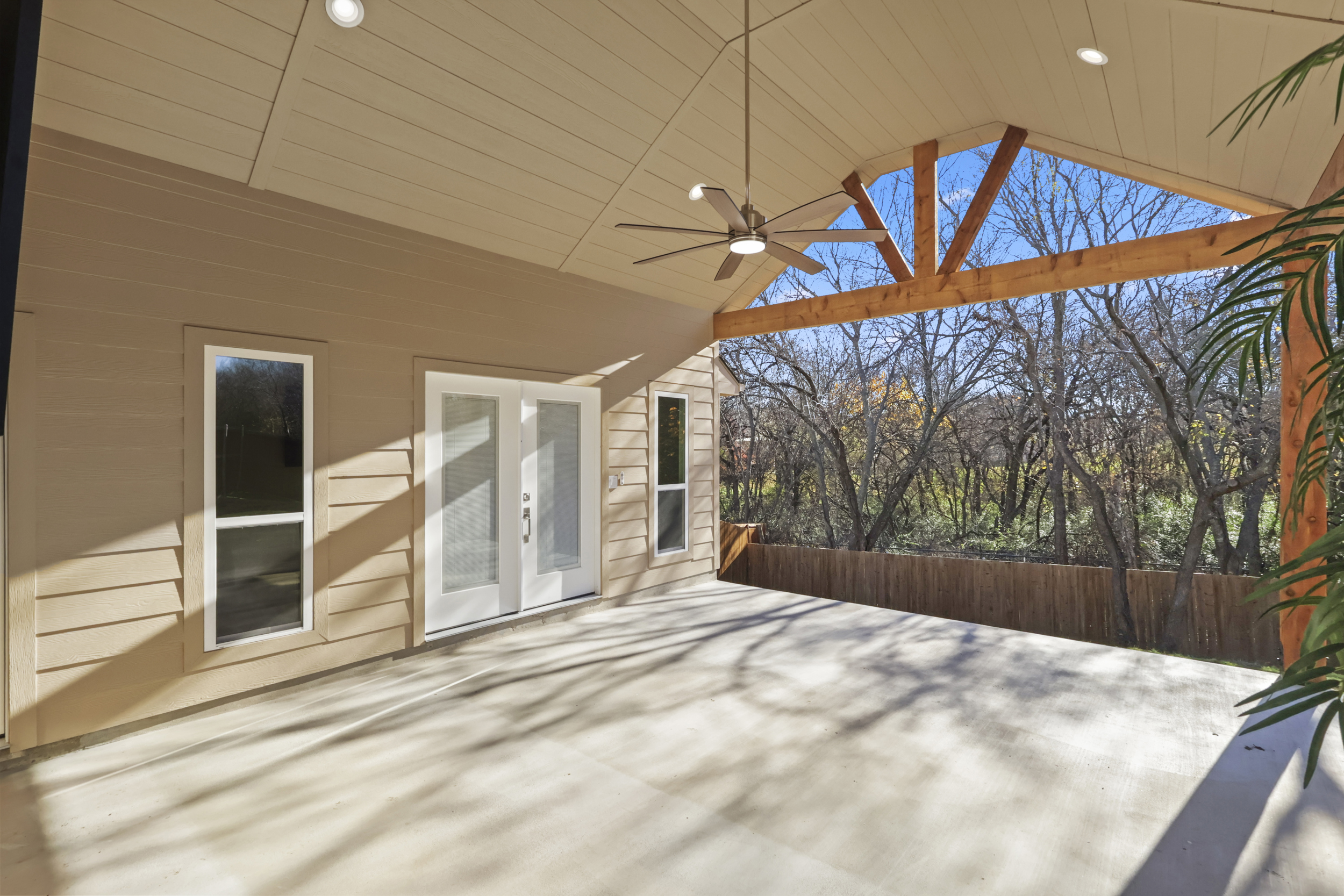 Home addition and patio cover in Garland TX - gallery photo 1