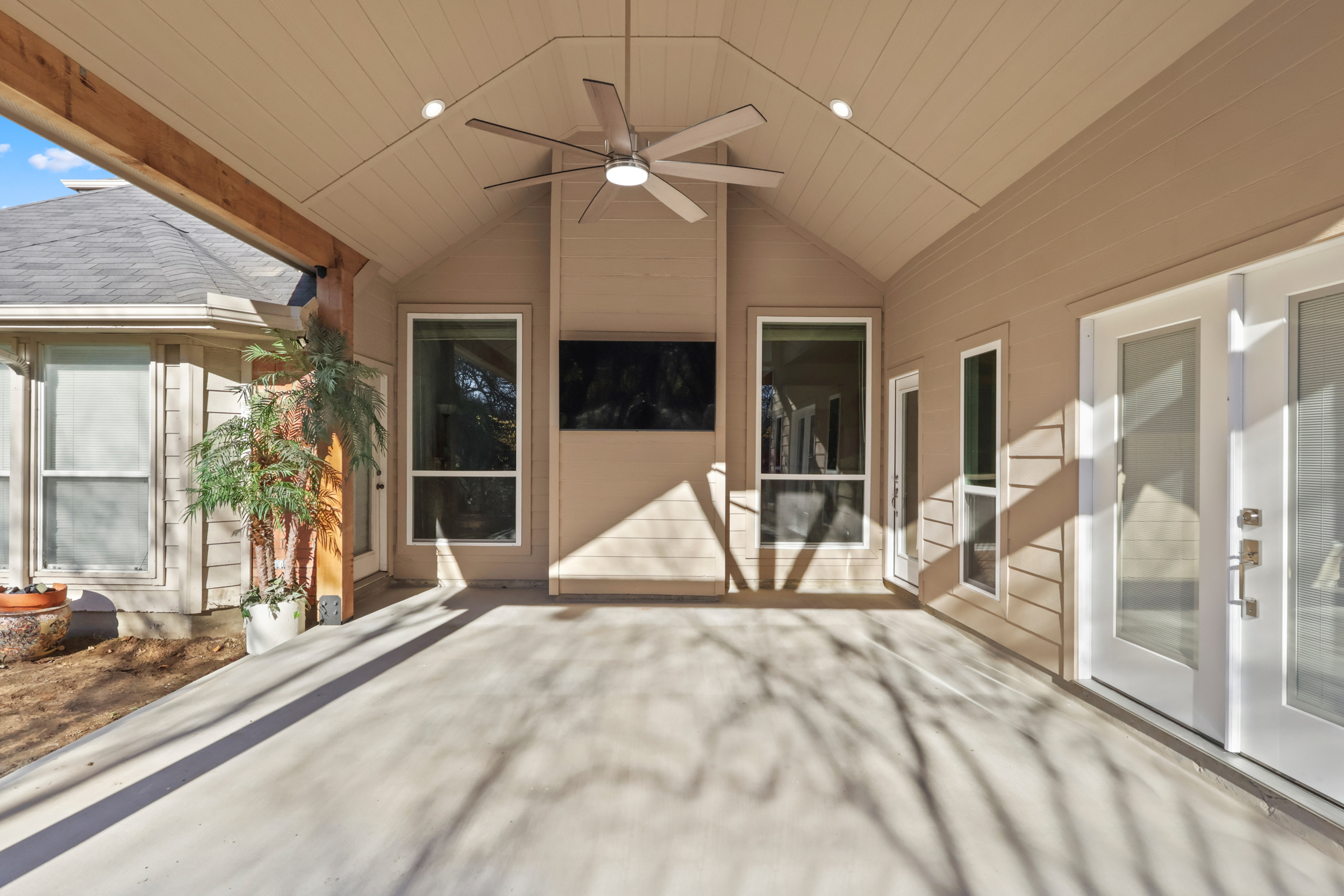 Home addition and patio cover in Garland TX - gallery photo 2