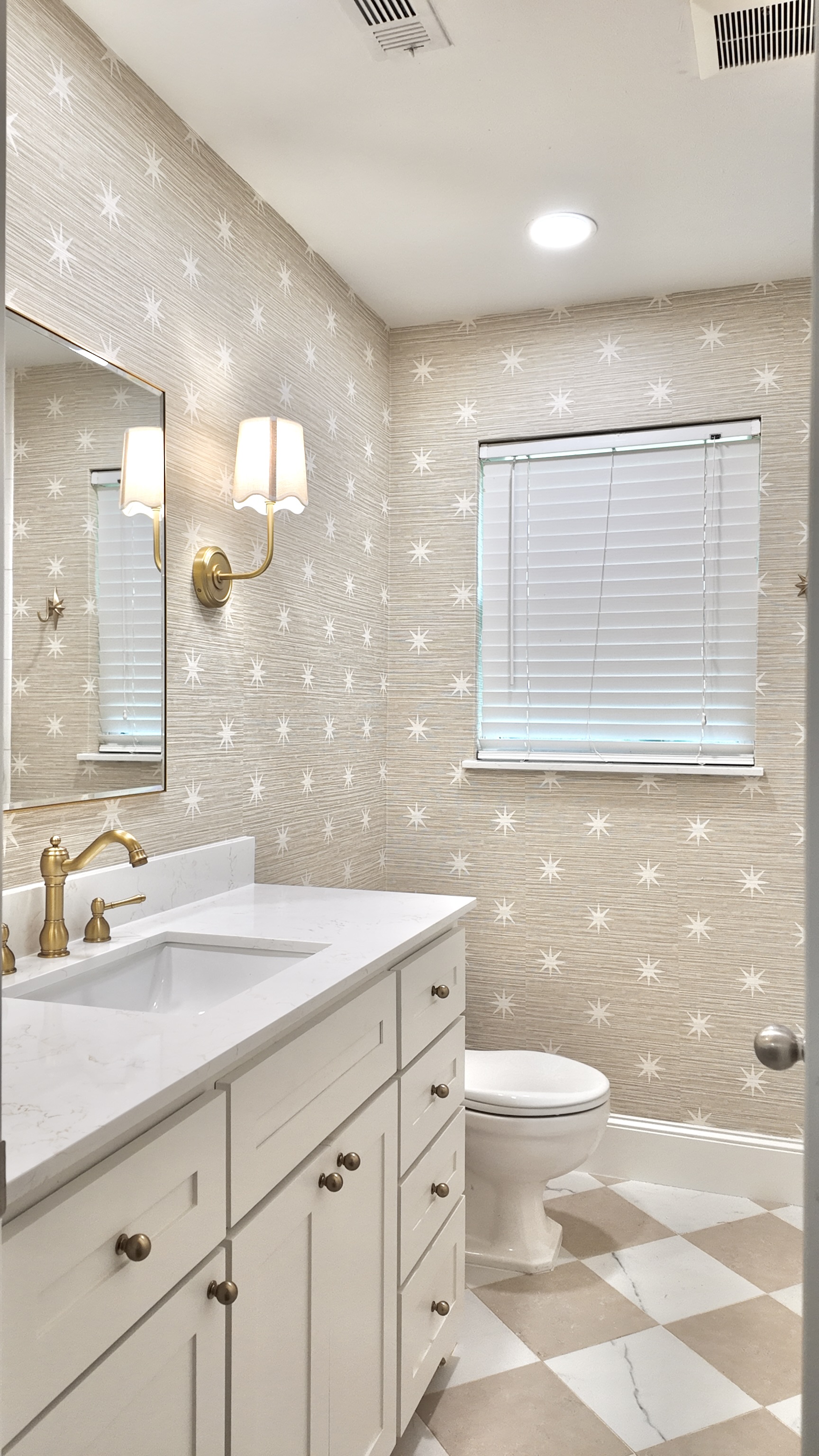 Guest bathroom remodel in Lakewood Dallas - gallery photo 3