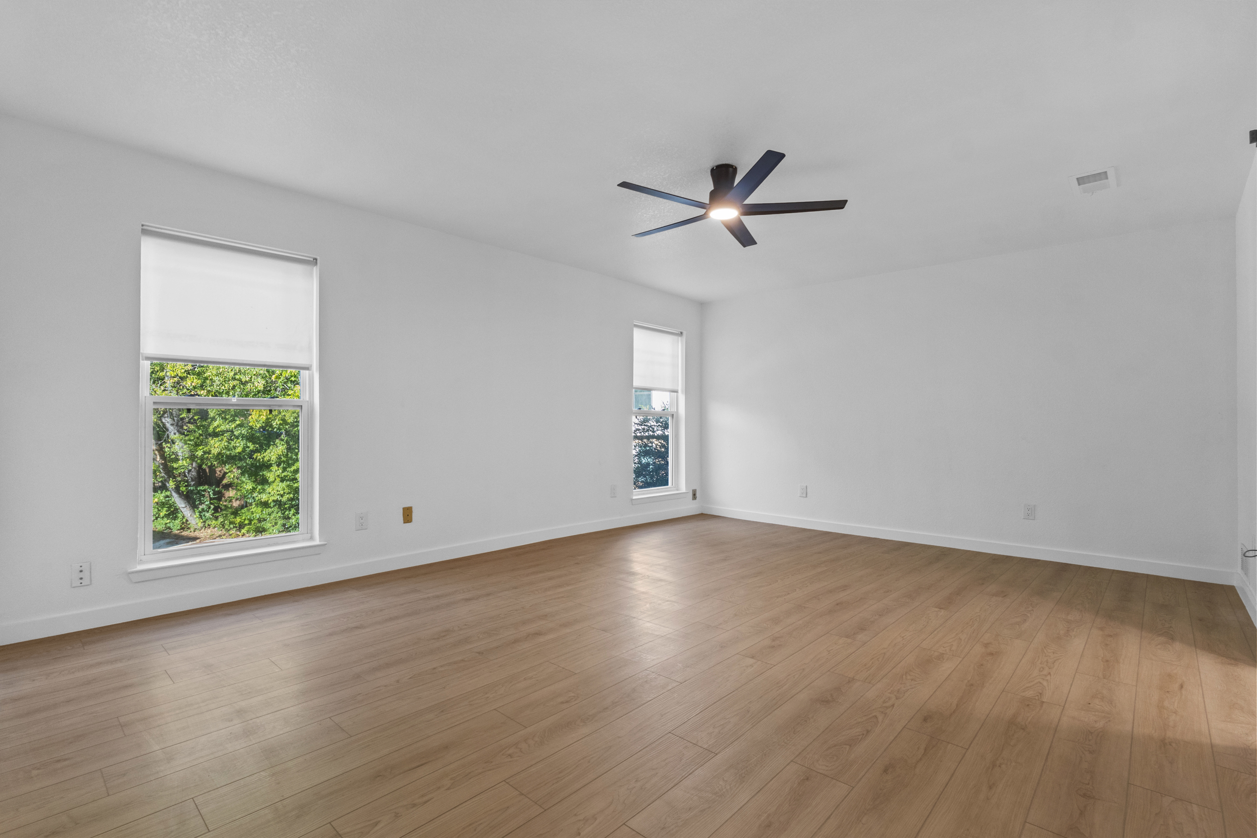 Second floor townhome renovation in Lakewood Dallas - gallery photo 3