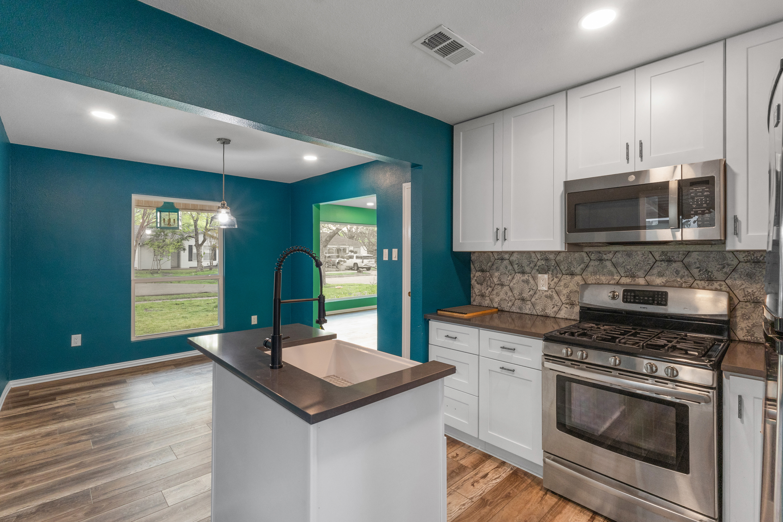 Whole home renovation in Dallas TX - gallery photo 4